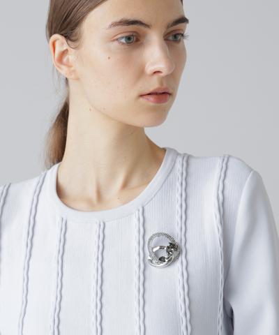 ◆タングルブローチ