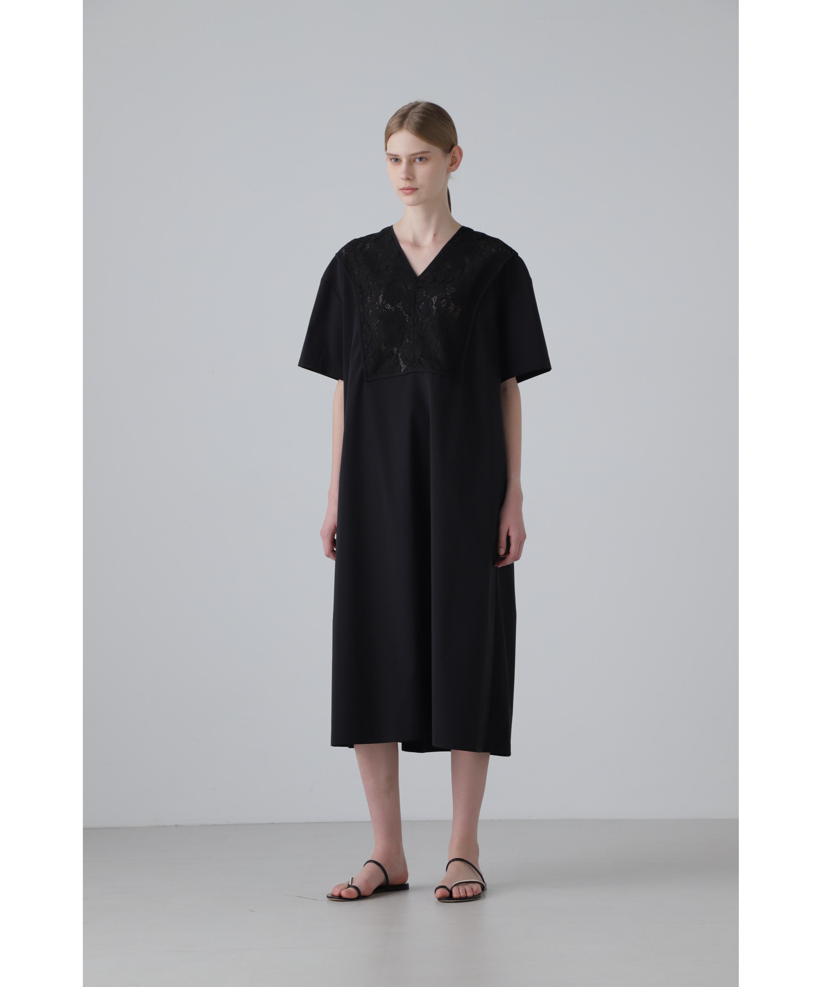 専用　ADORE モダンリーフレースワンピース アドーア ADORE モダンリーフレースワンピース （ピンク