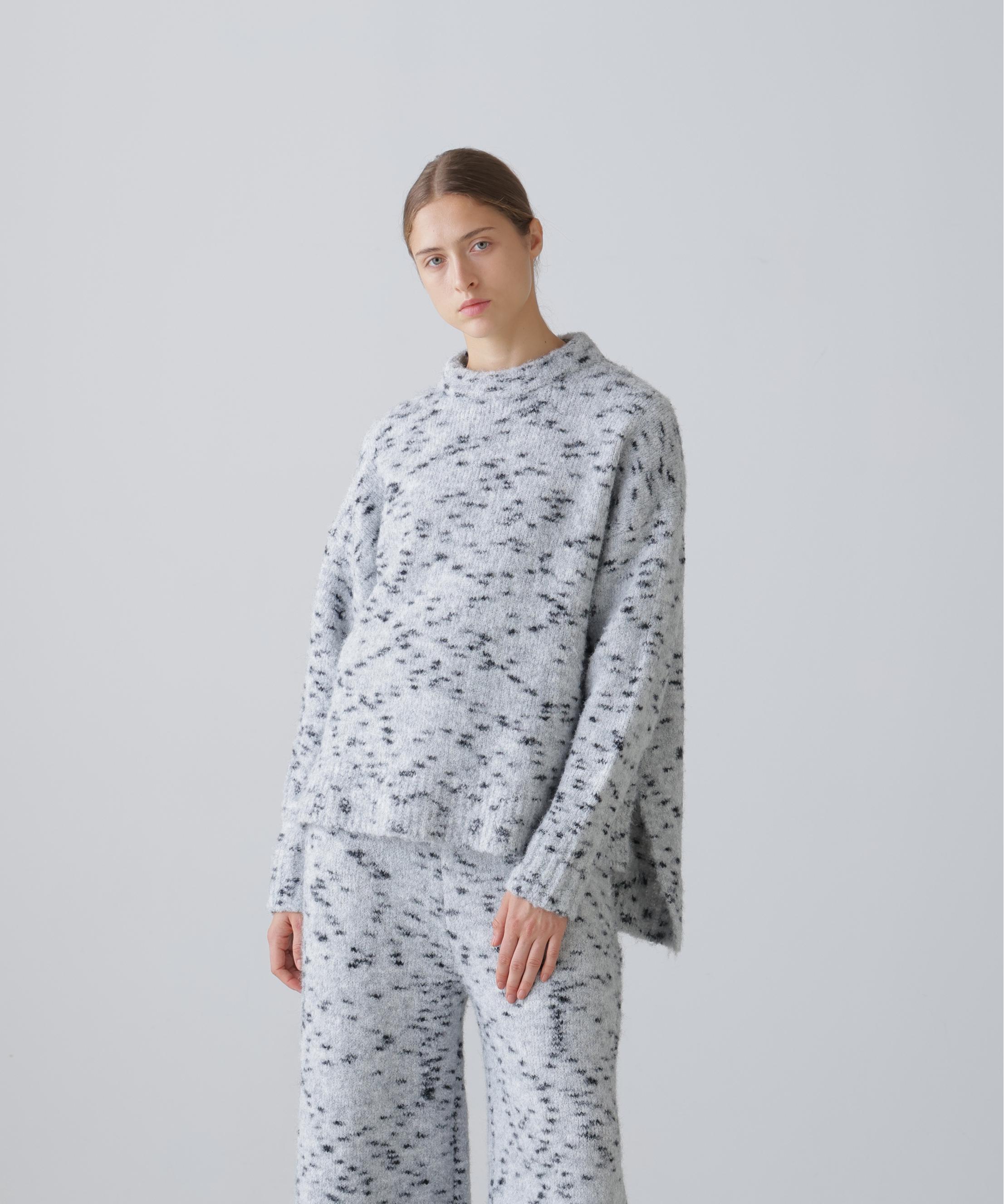 グレー系｜ニット・セーター｜ADORE(アドーア)｜阪急百貨店公式通販