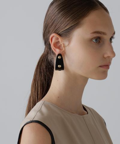 レザーフープイヤリング