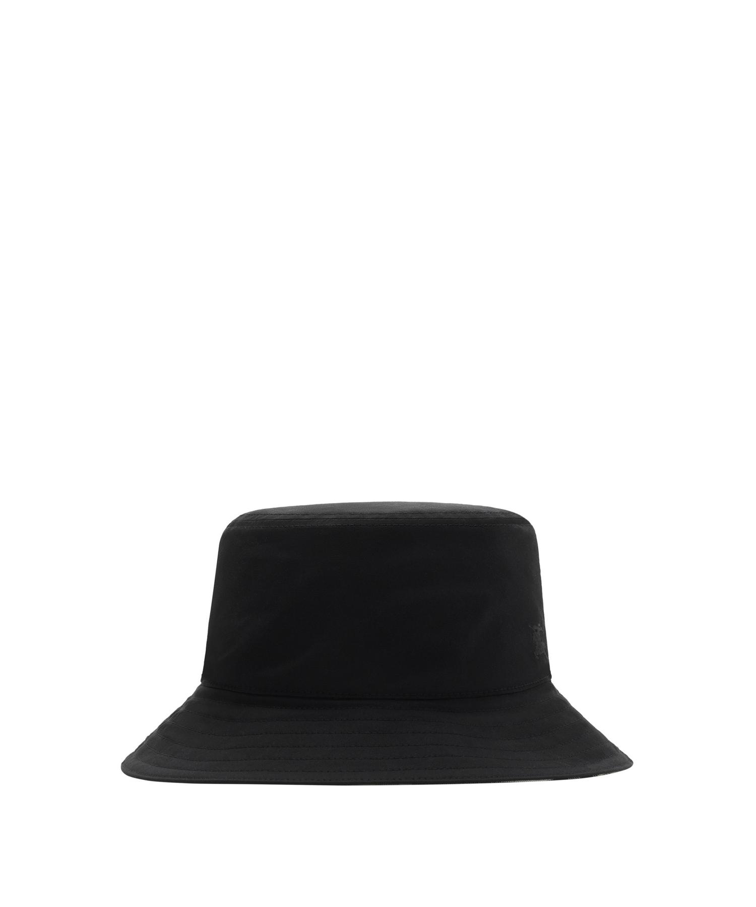 【チョこ様⭐︎専用】BURBERRY バケットハット ブラック/ストライプ チョこ様⭐︎専用】BURBERRY バケットハット ブラック/ストライプ