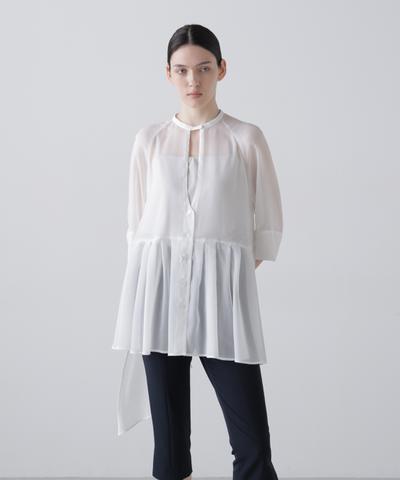 ハイツイストビエラブラウス