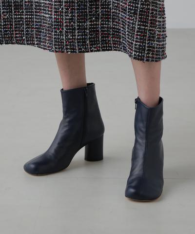 ＡＮＫＬＥ　ＢＯＯＴ　ＭＡＲＩ