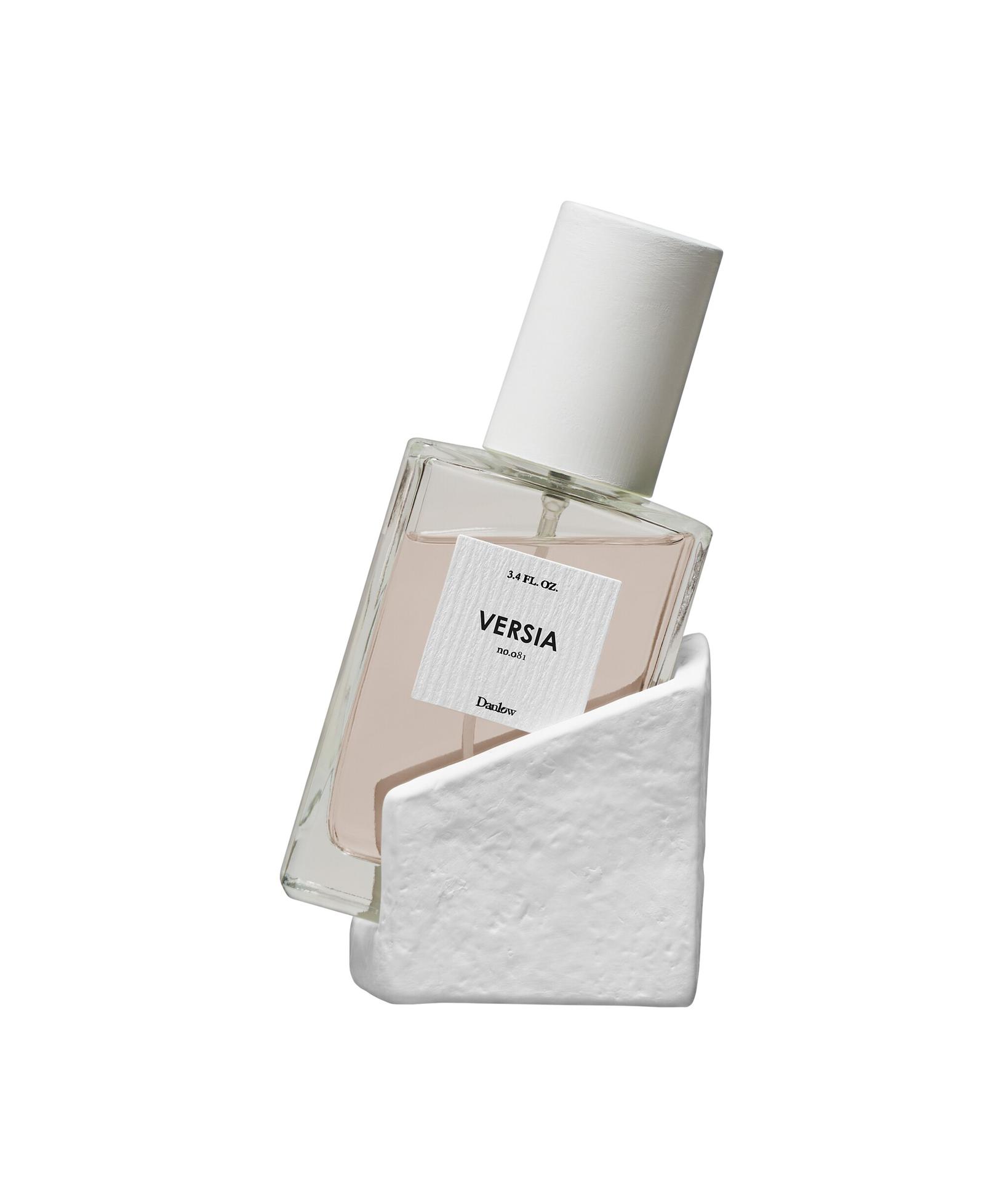 ADORE Fragrance stone room spray 不明色(D07) − ADORE Fragrance stone room spray 不明色(D07) −