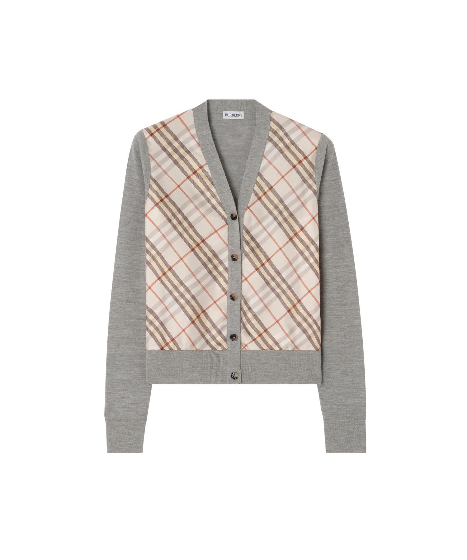Burberry ニットフルジップ フード付き 楽天市場】バーバリー ジップアップニットの通販