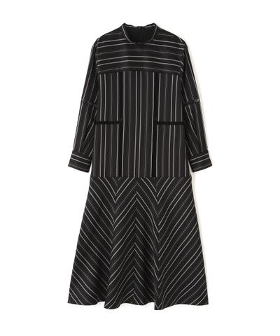 マルチストライプジャガードワンピース