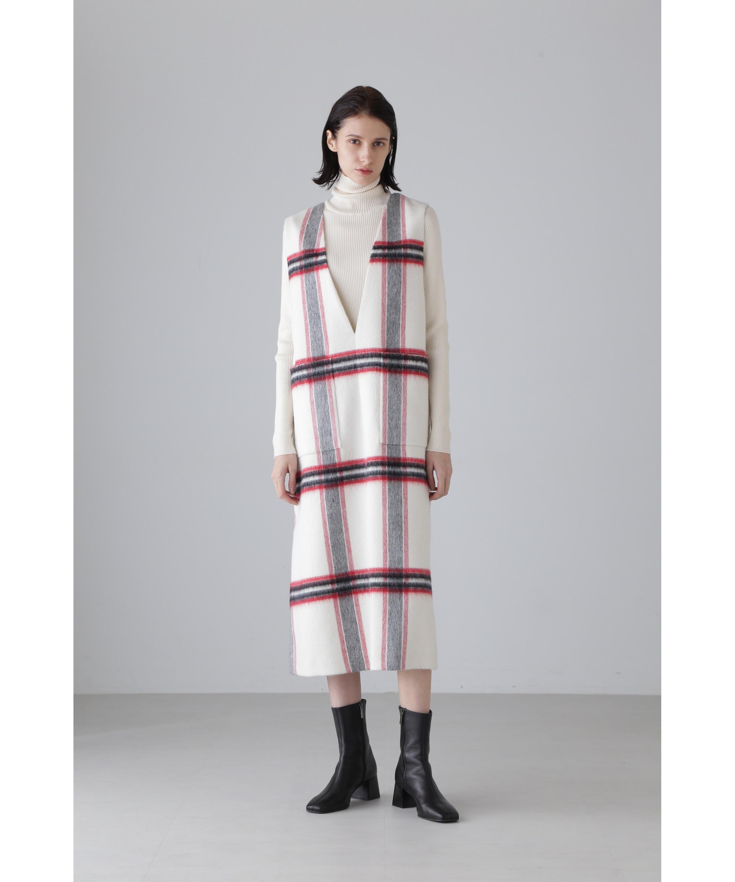 ADORE アルパカシャギーチェックワンピース ホワイト 38 ADORE アルパカシャギーチェックワンピース ホワイト 38