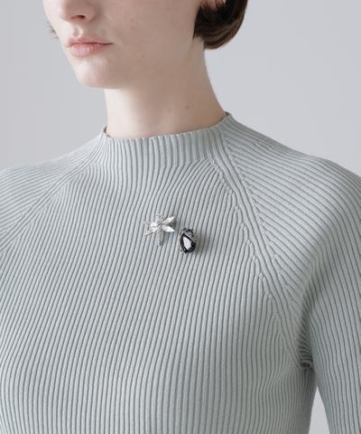 デコラティブブローチ