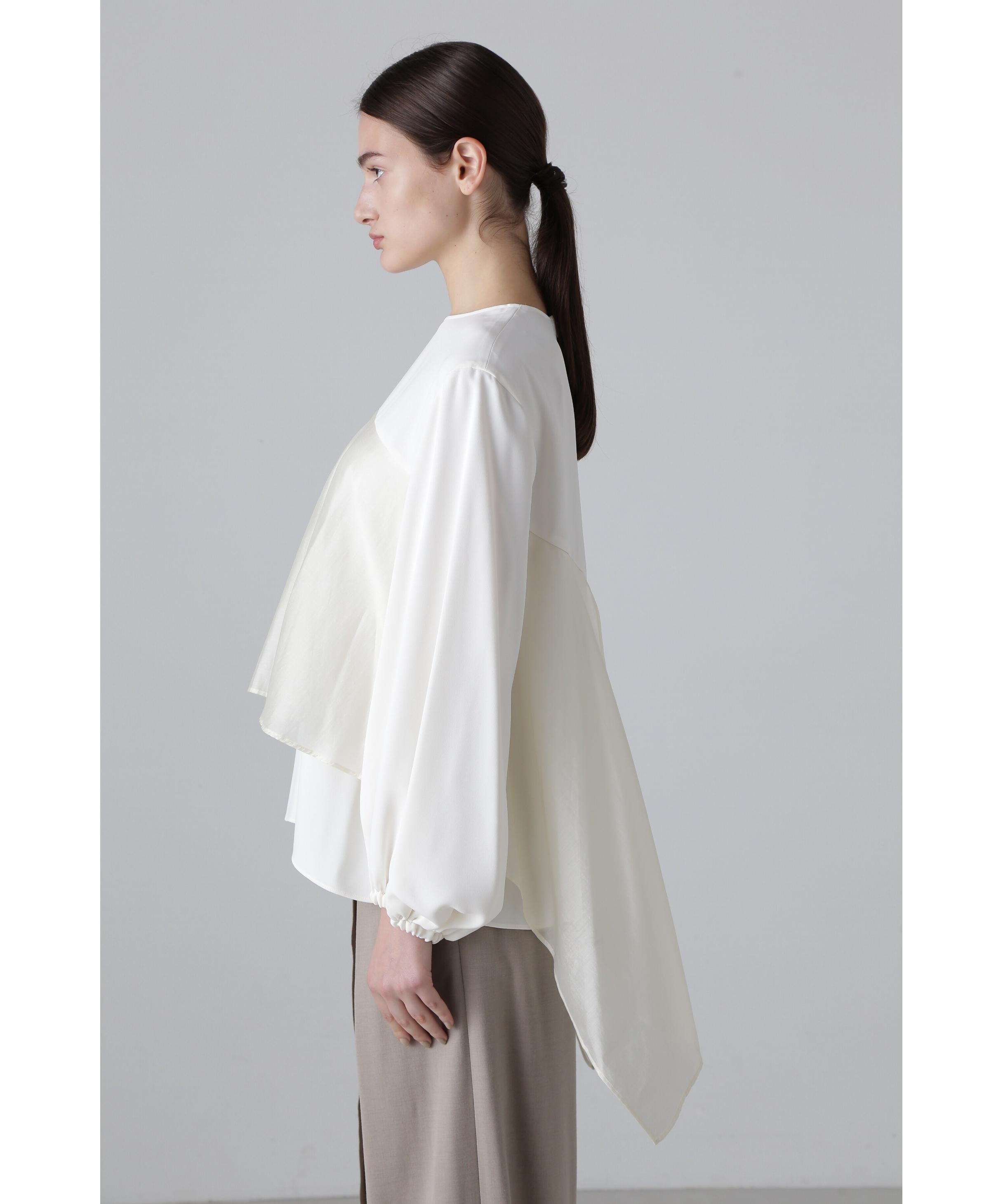 ◆幻◆ 希少美品 定価3.7万円 ADORE パウダーサテンブラウス　VERY ADORE - ◇幻◇ 希少美品 定価3.7万円 ADORE パウダーサテン