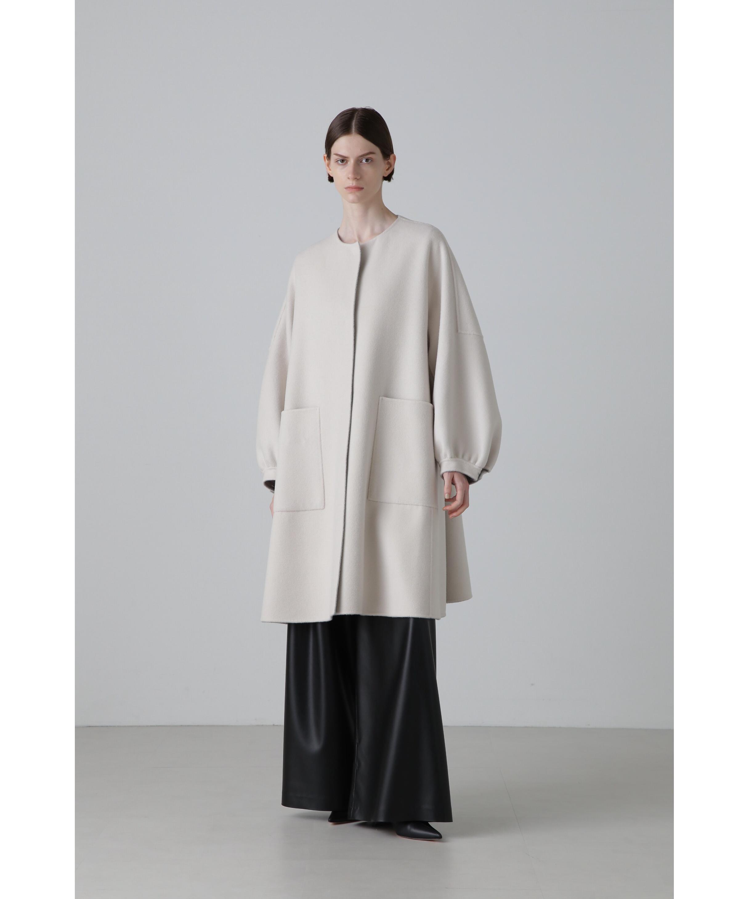【いちにい】ADORE　羊毛カシミヤ混 ショート丈 ノーカラーコート 紺 ピュアカシミヤノーカラーコート （アウター）｜ADORE