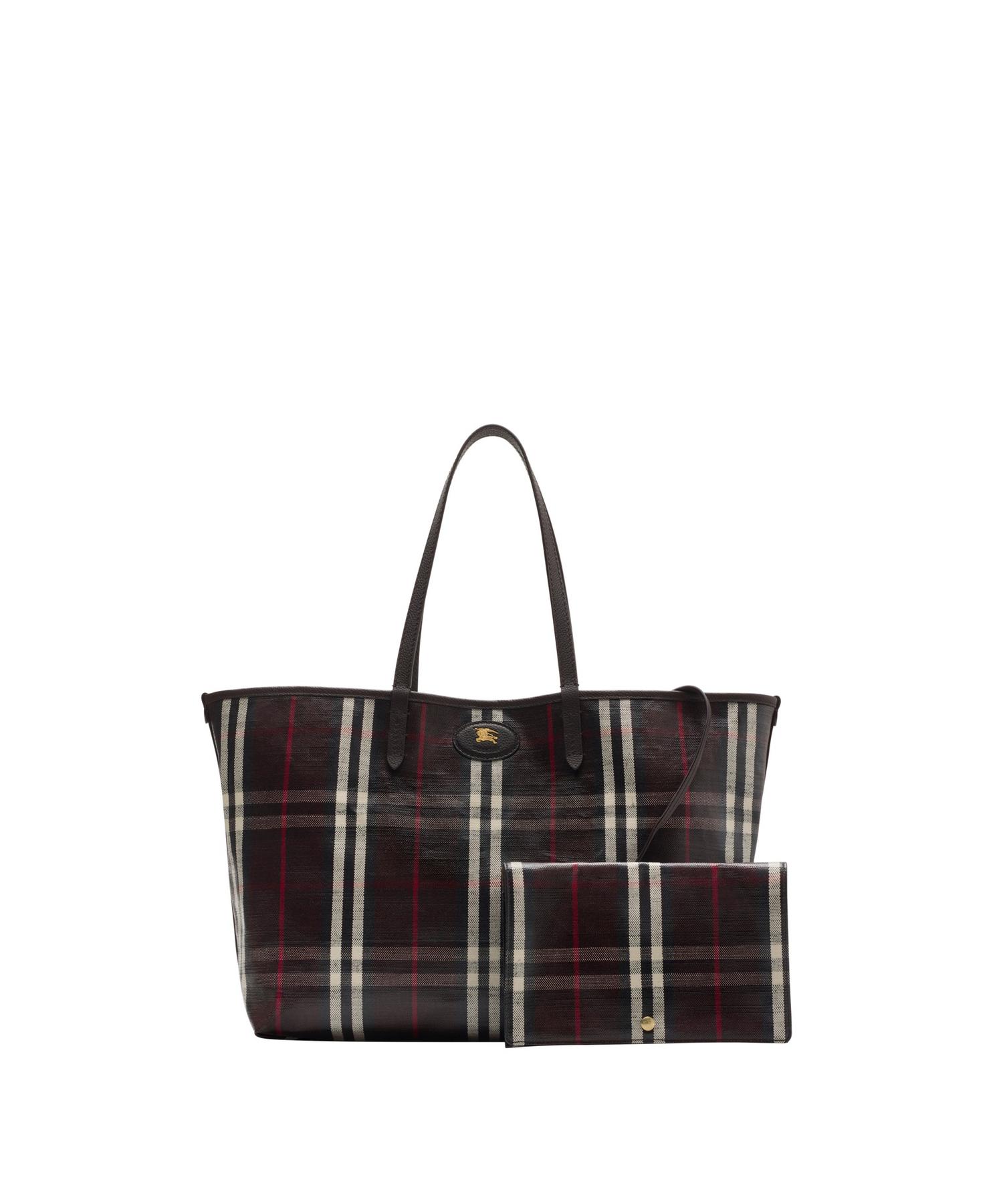 お得✨ BURBERRY バーバリー デニム トートバック 保存袋付 お得✨ BURBERRY バーバリー デニム トートバック 保存袋付
