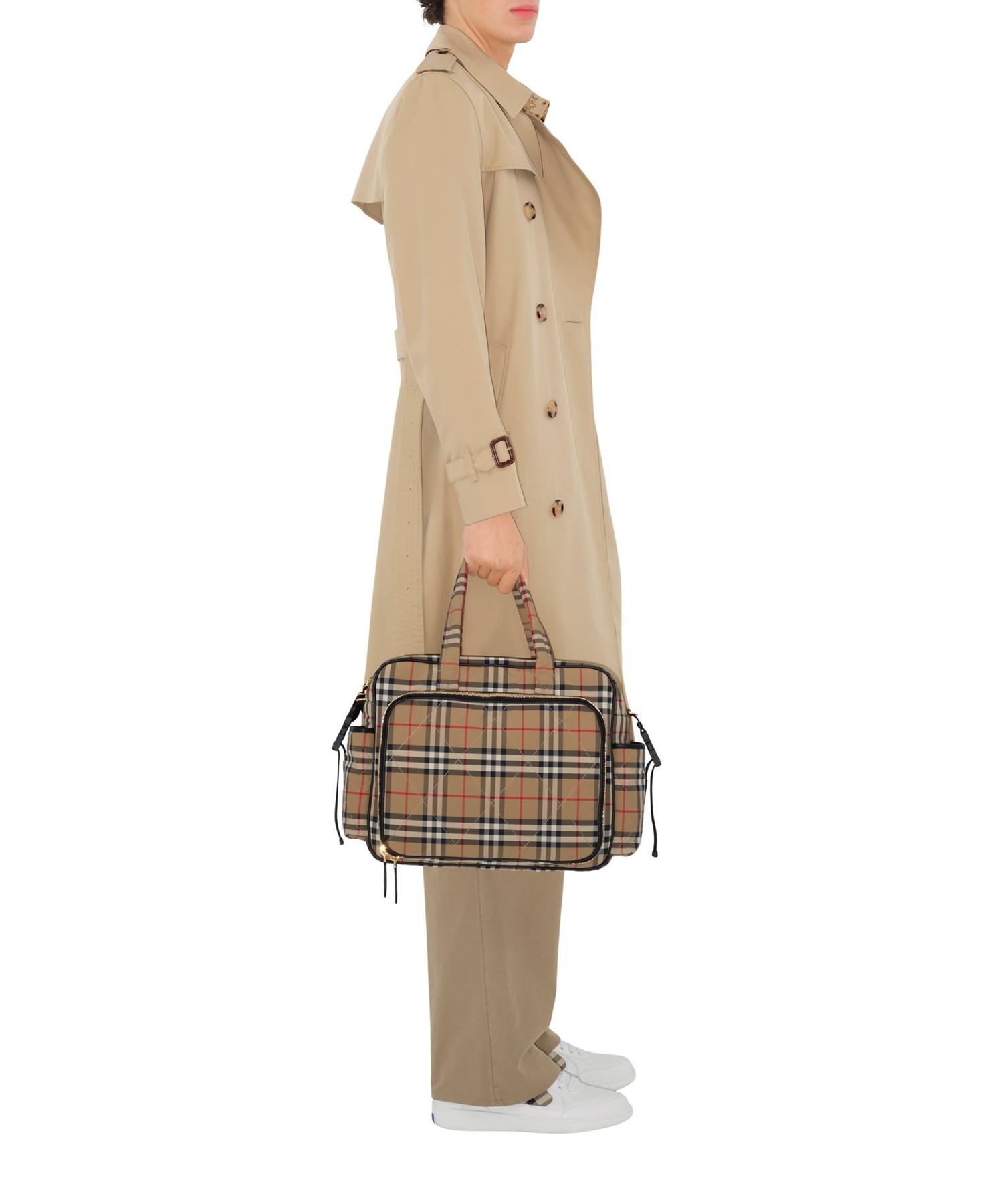 【Burberry】チェック ベイビー チェンジングバッグ チェック ベイビー チェンジングバッグ (サンド) - チルドレンズ